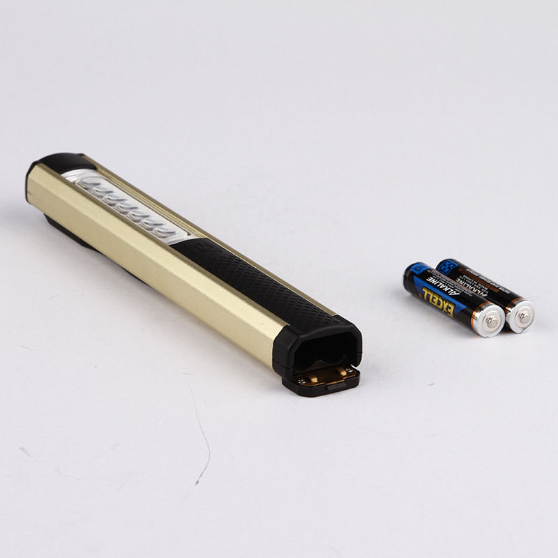 B0311 Aluminum Penlight with AAA batteries