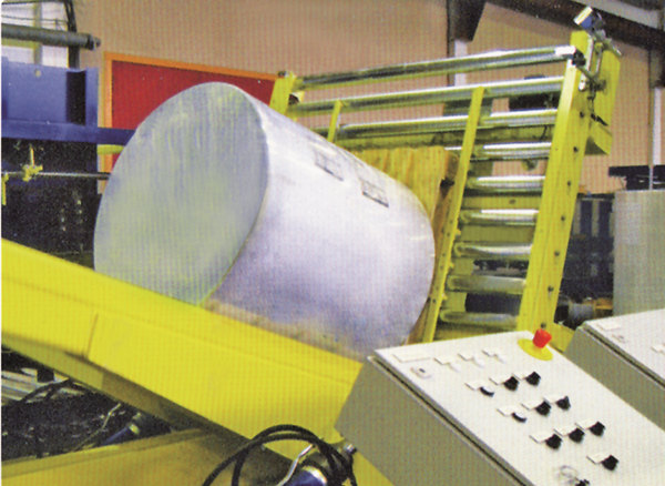 Large non-woven fabric paper roll packaging line