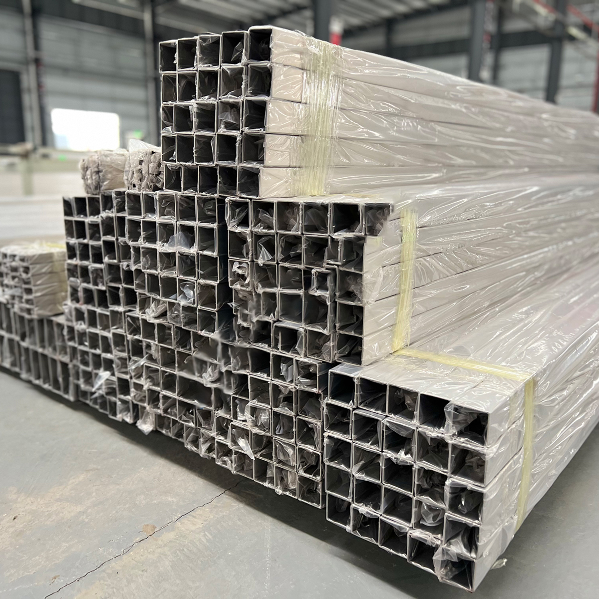 Stainless steel square tube