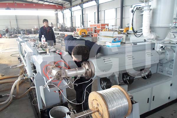 9-21mm pe orange pipe machine with steel wire