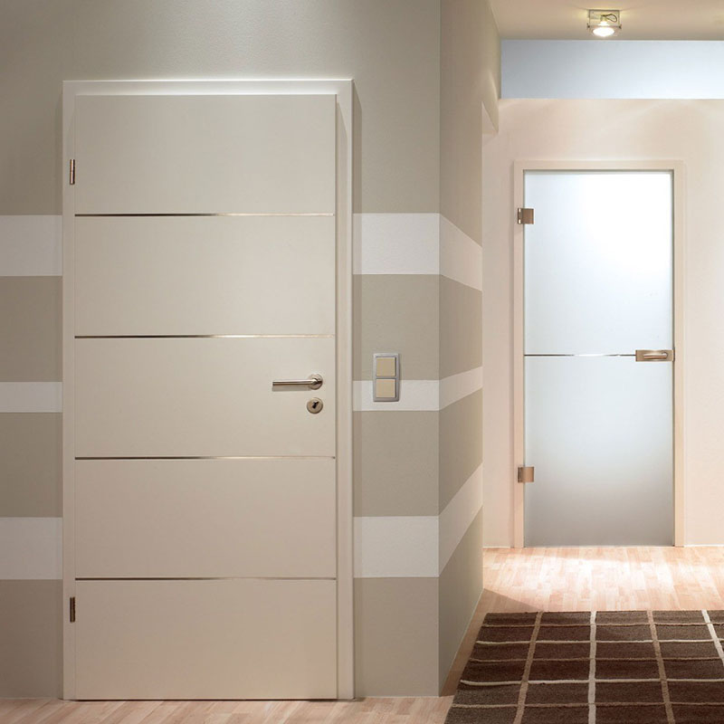 Flush Style with Metal Line White Lacquer Finishing Interior Wooden Door